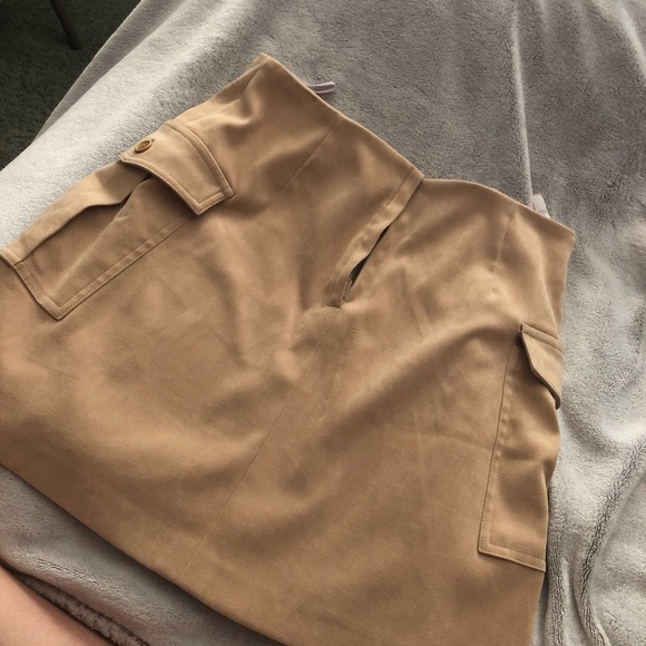 Vintage Tan Mini-Skirt - Picture 2 of 4
